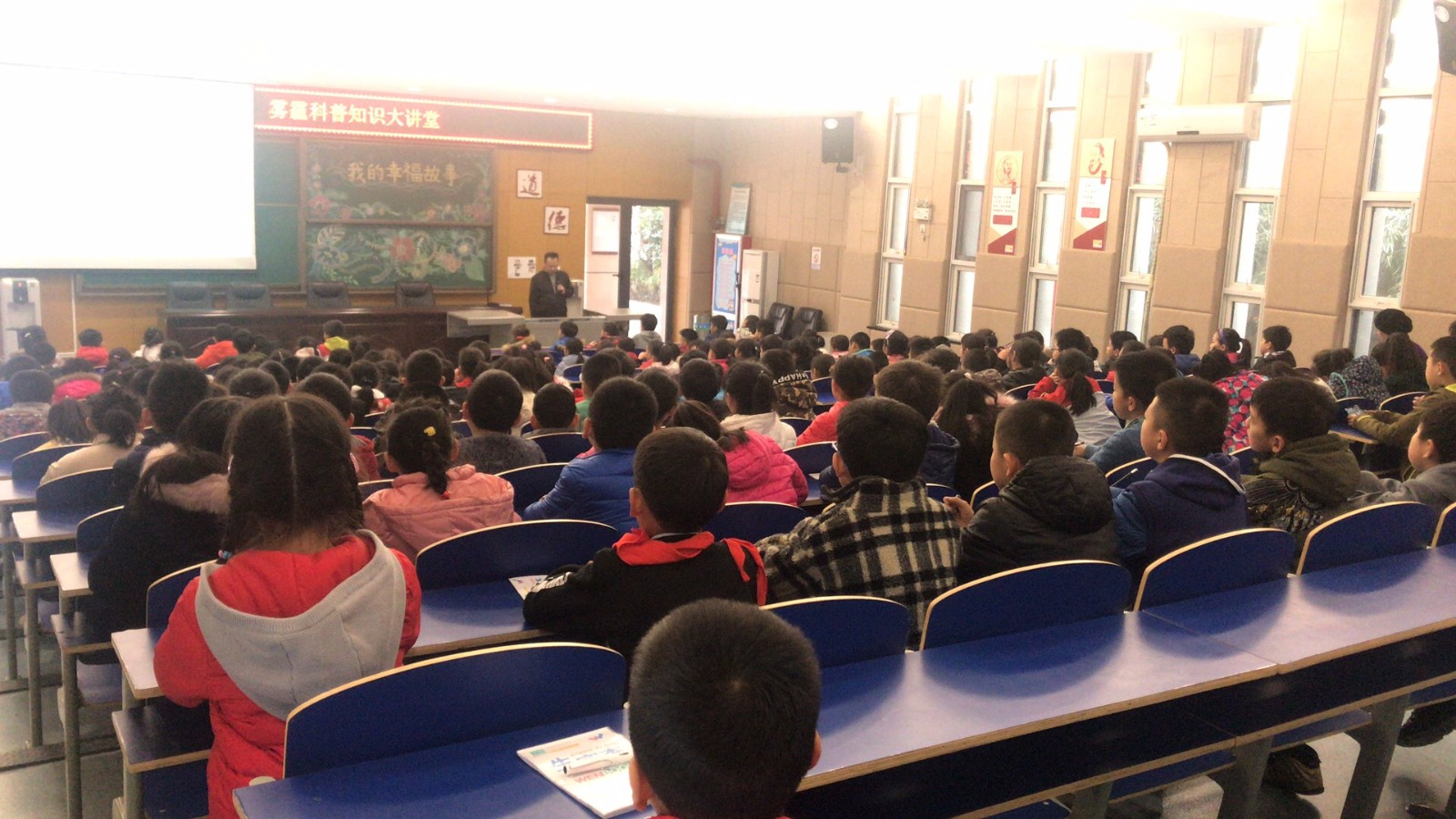 2025新澳门2025免费原料网