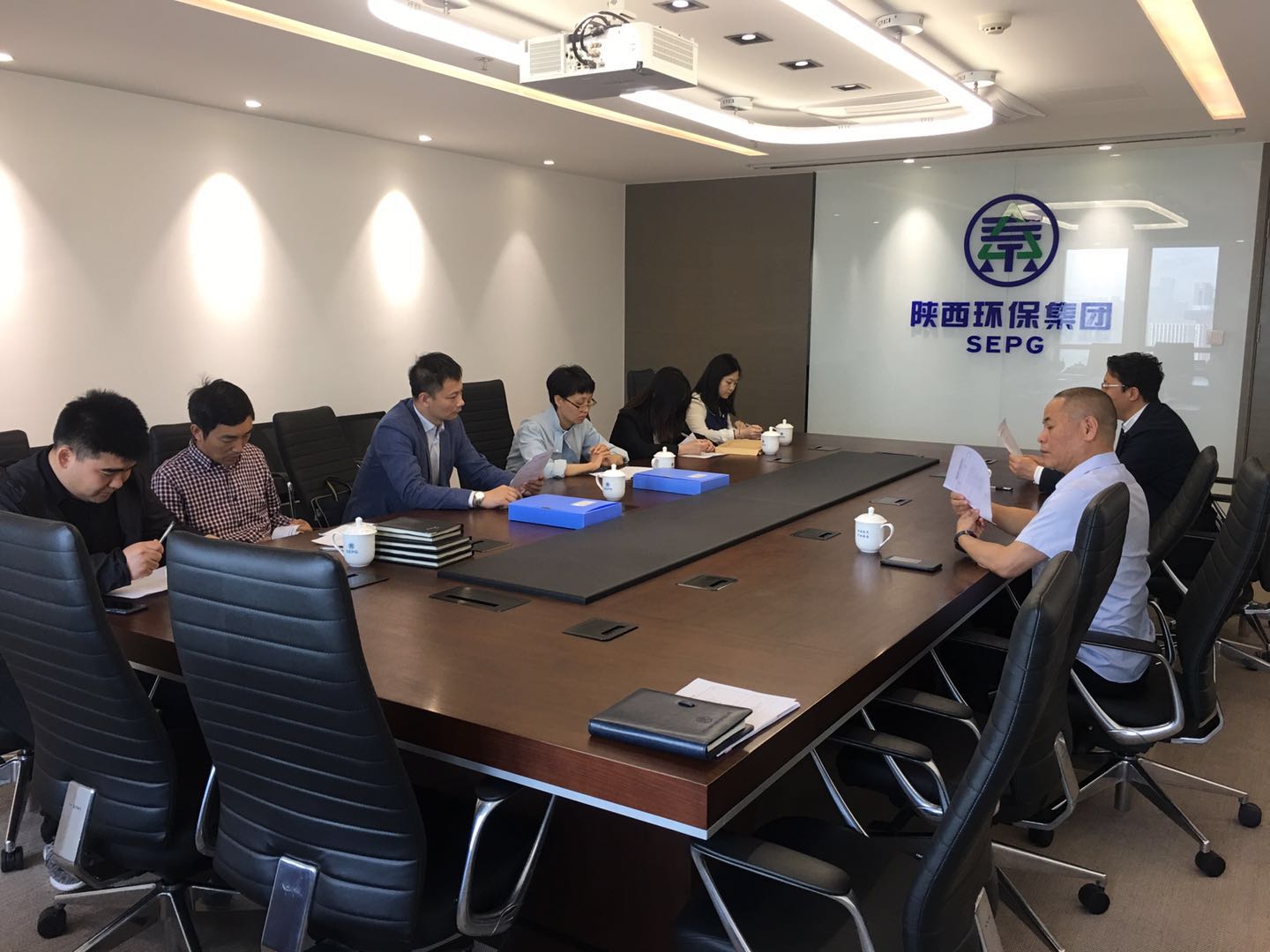 2025新澳门2025免费原料网