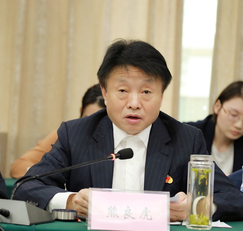 2025新澳门2025免费原料网