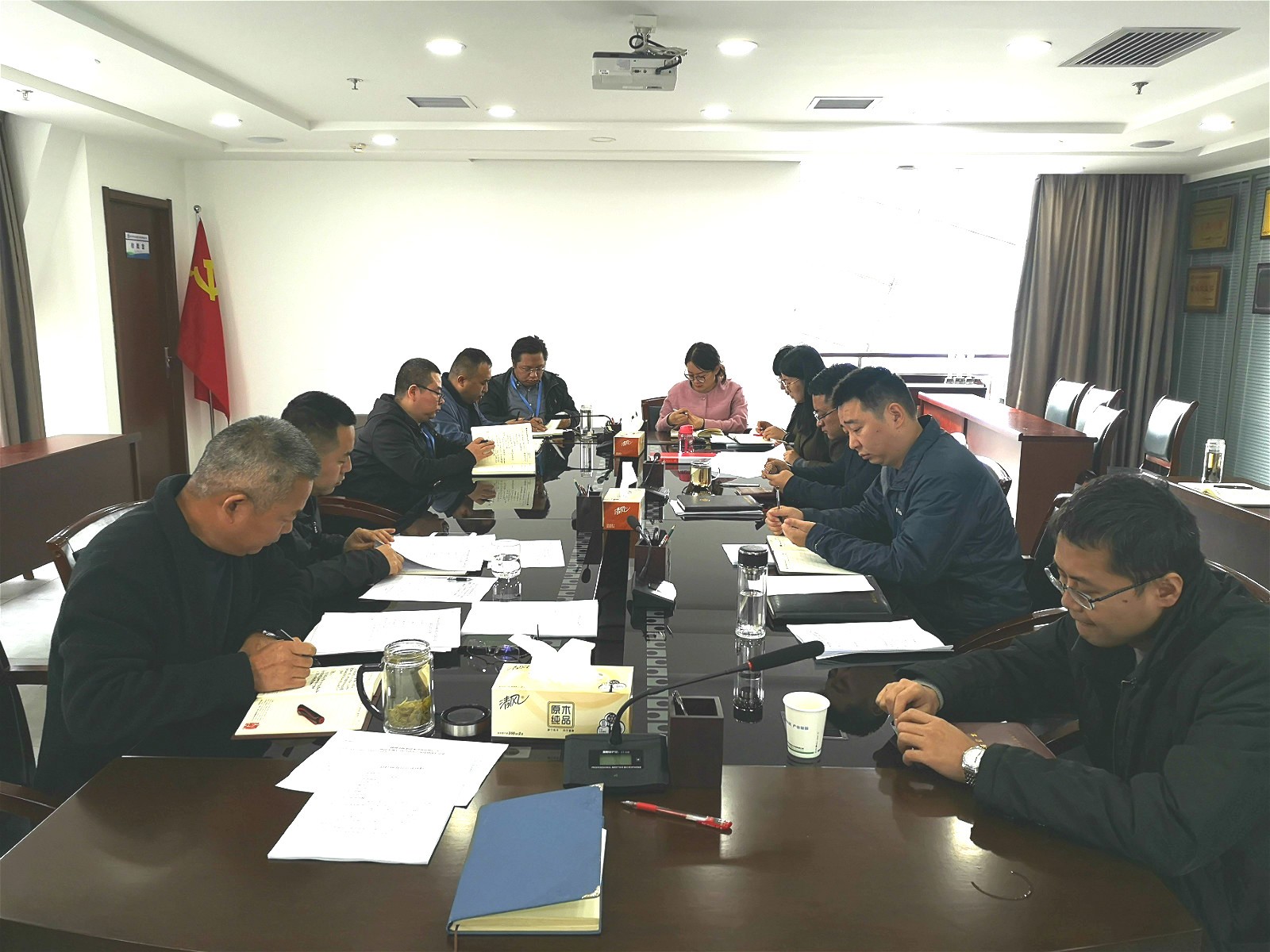 2025新澳门2025免费原料网