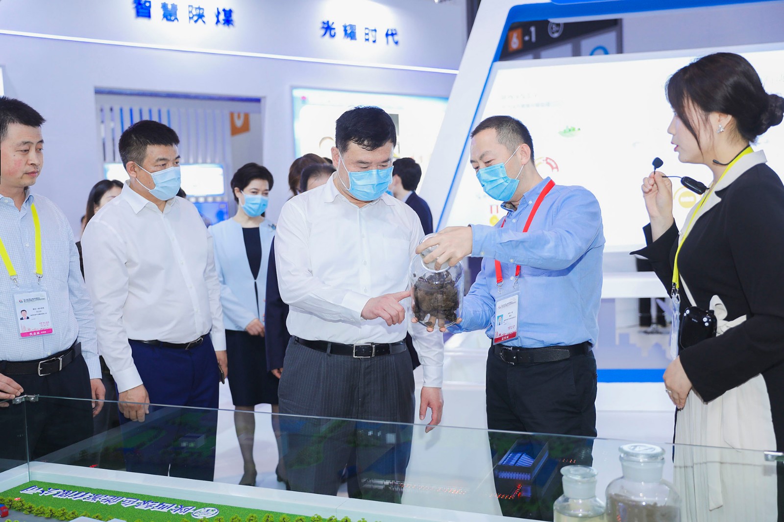2025新澳门2025免费原料网