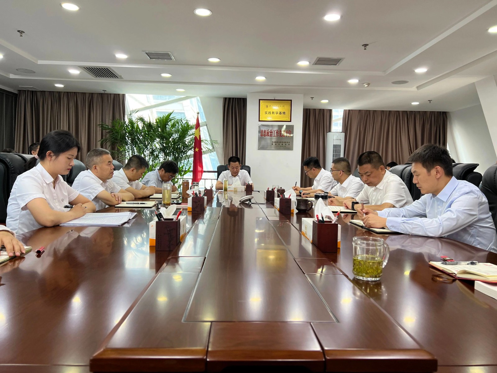 2025新澳门2025免费原料网