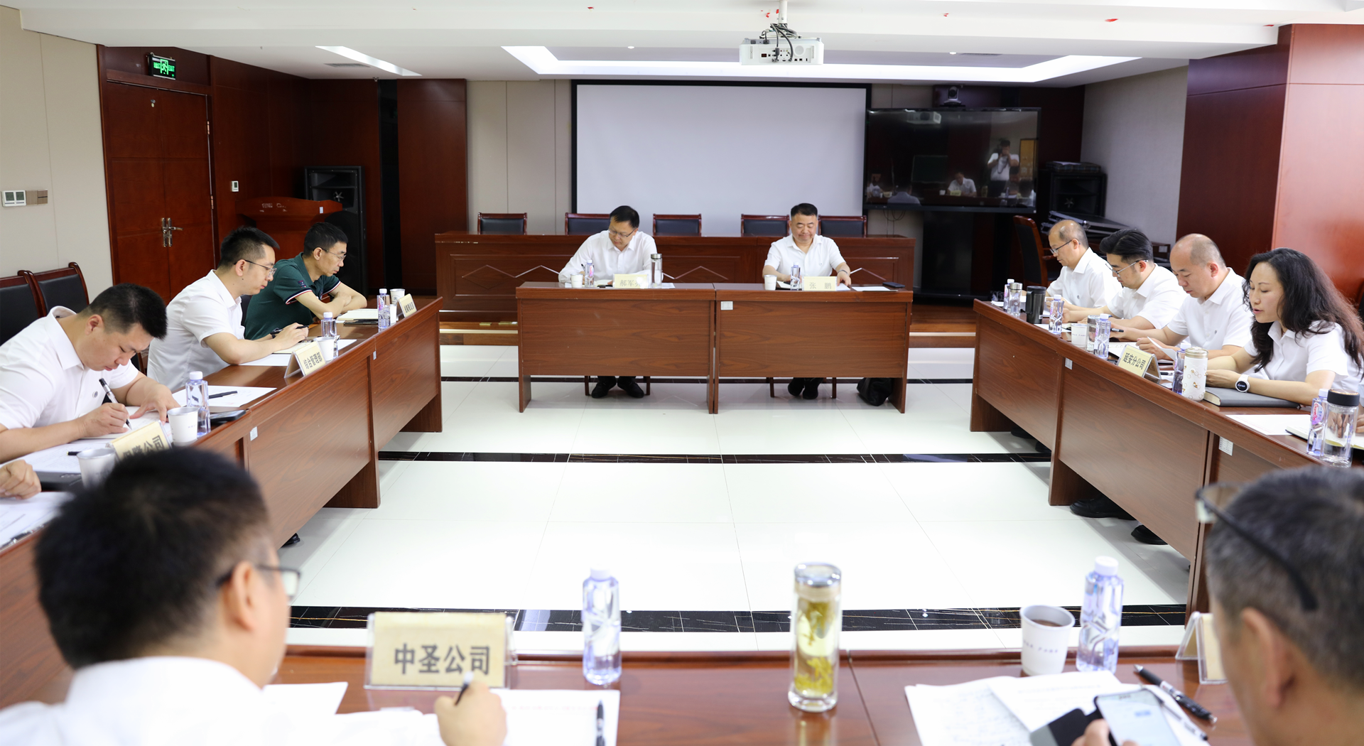 2025新澳门2025免费原料网