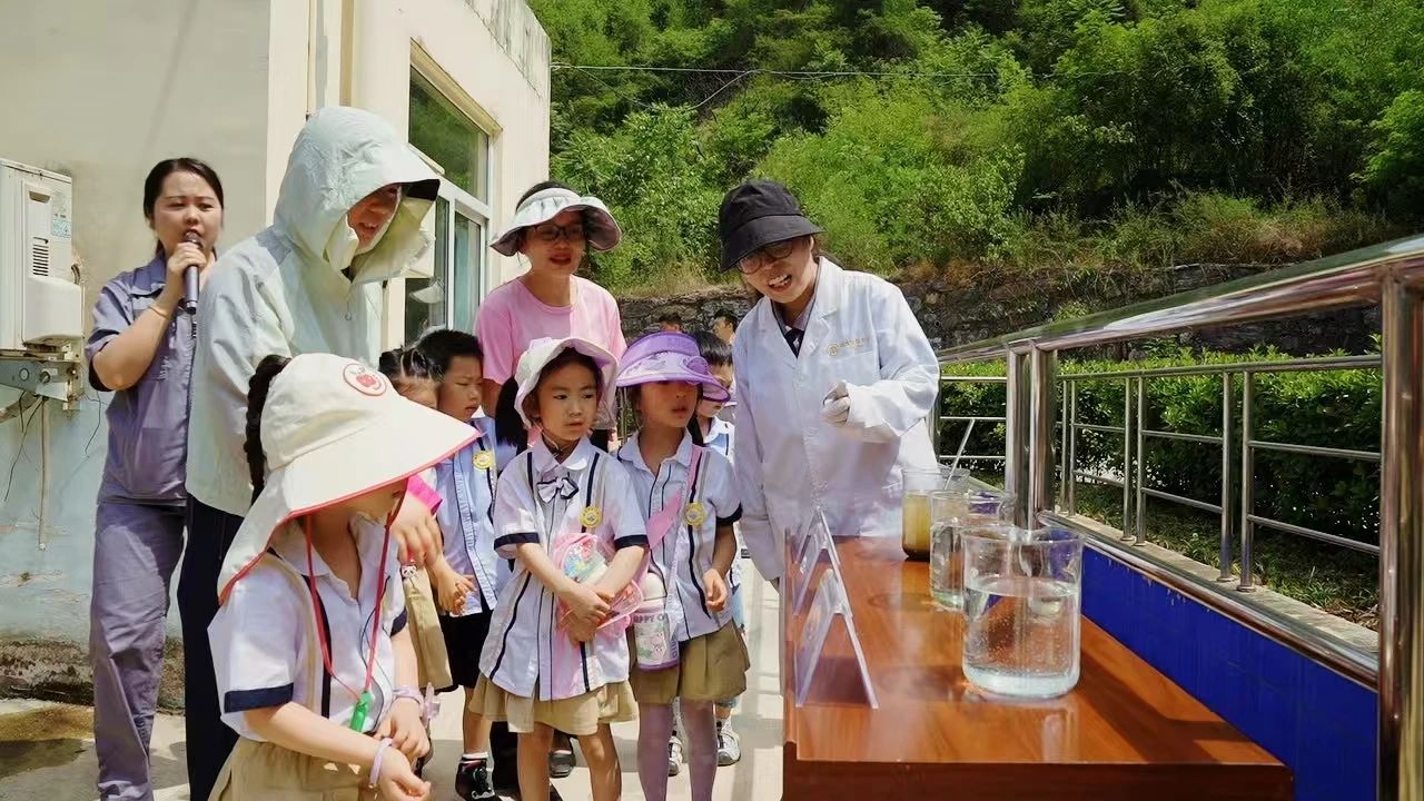 2025新澳门2025免费原料网